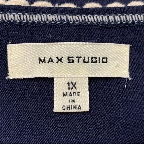 Max Studio Navy Blue Crochet Sleeveless Tunic Top - Picture 8 of 11